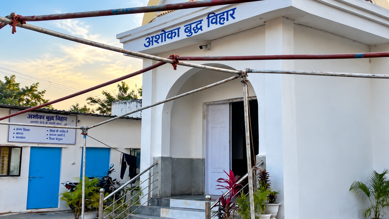 एक ही पते और मोबाइल नंबर से जुड़े 17 संदिग्ध पासपोर्ट की एसटीएफ जांच