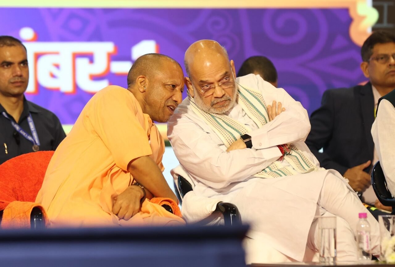 अमित शाह और योगी आदित्यनाथ ग्रेटर नोएडा ट्रेड शो में