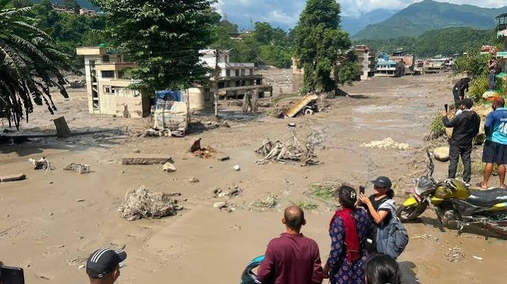 बाढ़ और भूस्खलन के बाद नेपाल का पावर सेक्टर प्रभावित, भारत से 654 मेगावाट बिजली मदद