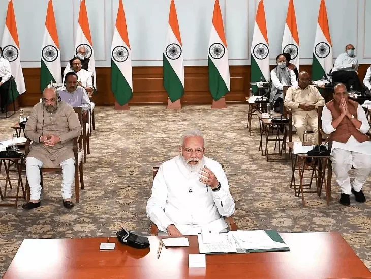 पीएम-मोदी-की-क्लास-में-कैबिनेट-मिनिस्टर्स