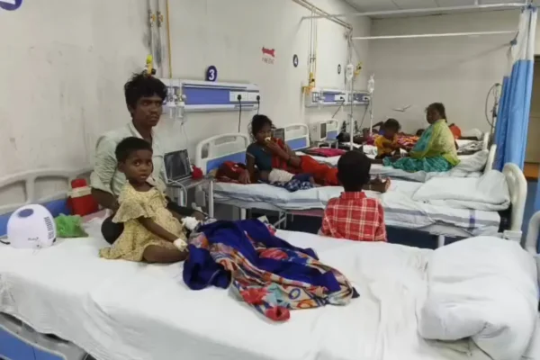 बालाघाट में बीमारी से प्रभावित आदिवासी बच्चे