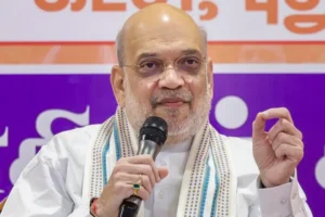 हिंदी का कॉम्पिटिशन नहीं होने की बात कहते हुए अमित शाह ने भारतीय भाषाओं और भाषाई विविधता पर जोर दिया