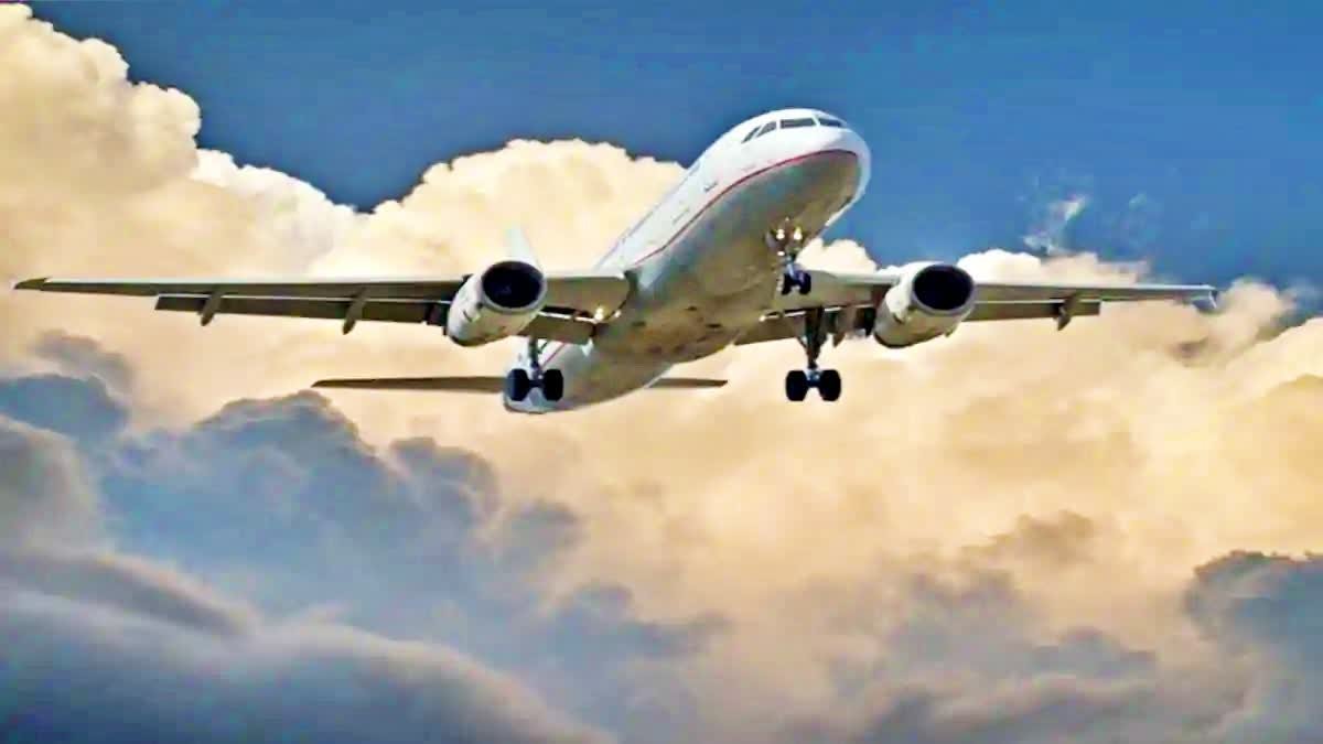 छठ पर फ्लाइट किराया बढ़ने के कारण दिल्ली से पटना जाने वाले यात्रियों की परेशानी