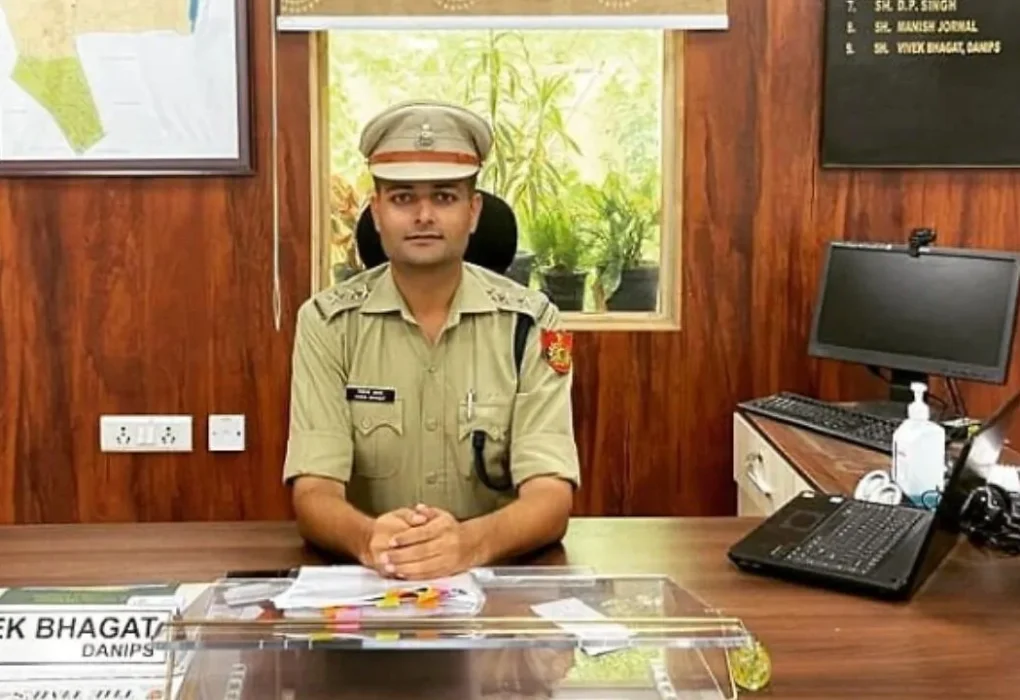 दिल्ली ACP विवेक भगत को एडिशनल DCP चार्ज देने पर रोक